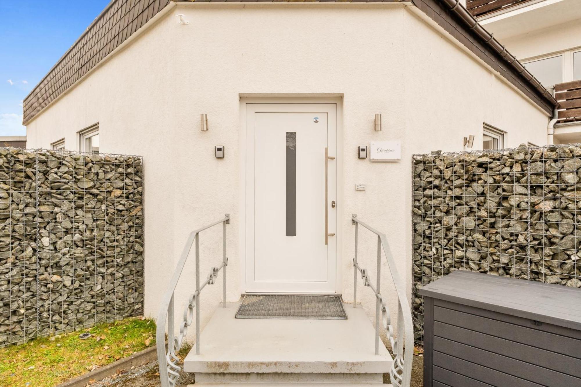 Greenhouse Living Apartment Aurinia - Wandern - Mountainbike Fahren - 4 Minuten Nach Winterberg - 4 Minuten Zur Ruhrquelle - Natur Geniessen - Reisen Mit Hund Medebach Exterior foto